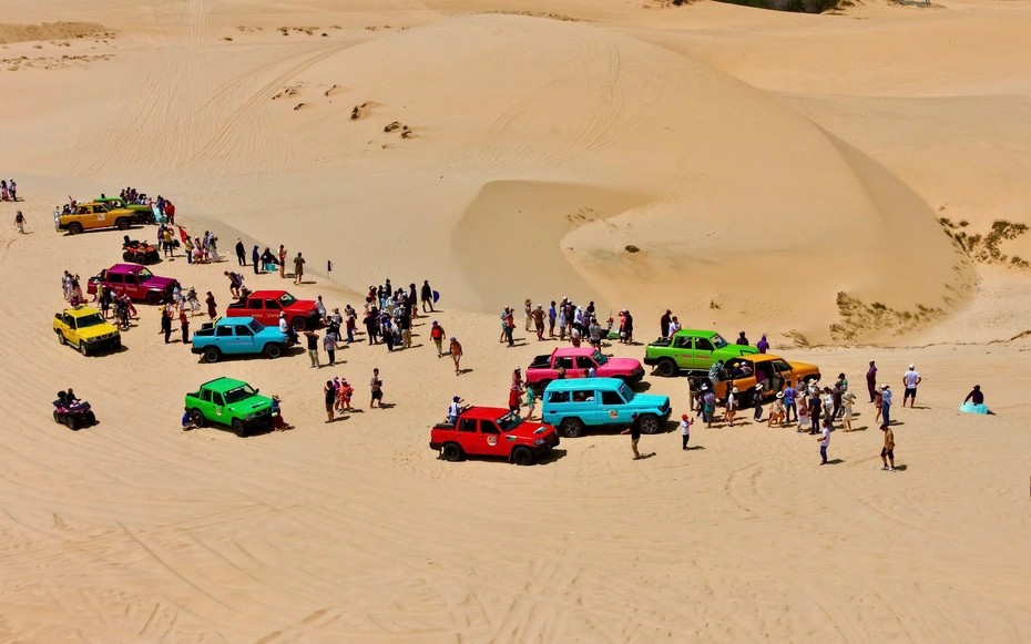 Đồi cát Bàu Trắng